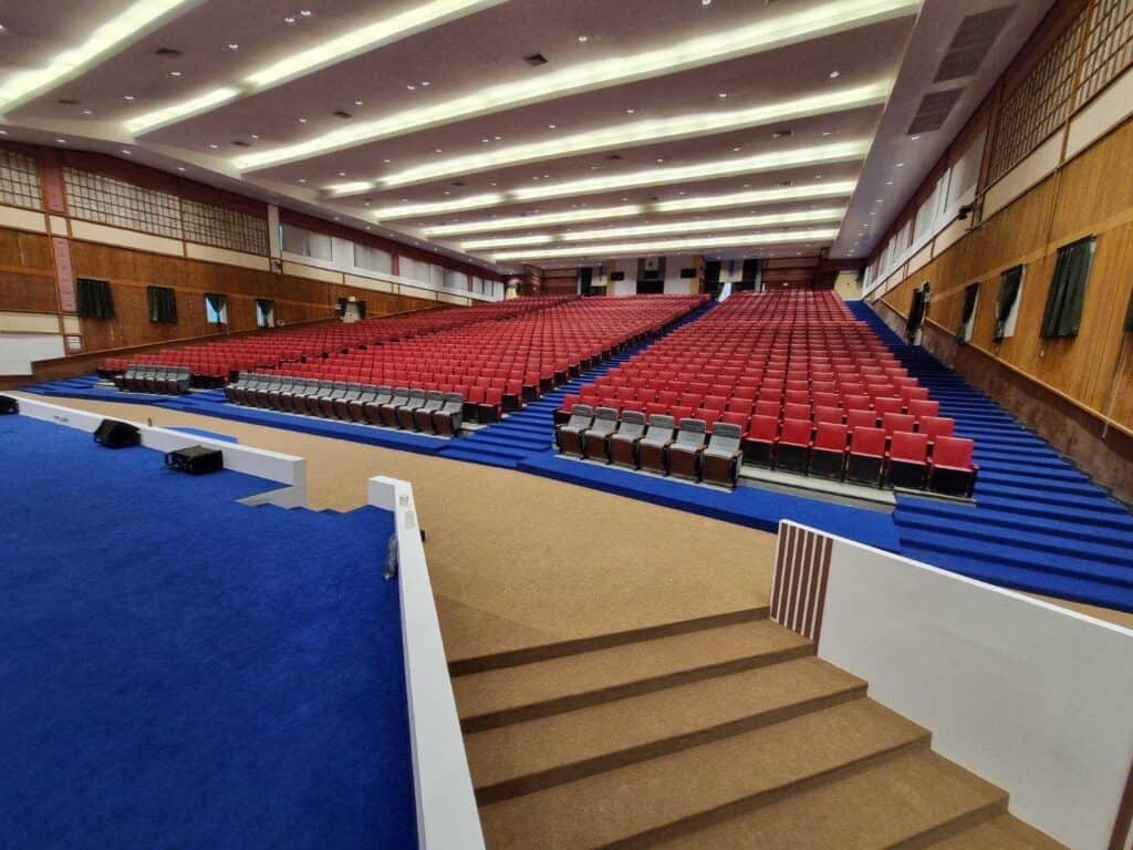 พรมปูหอประชุม